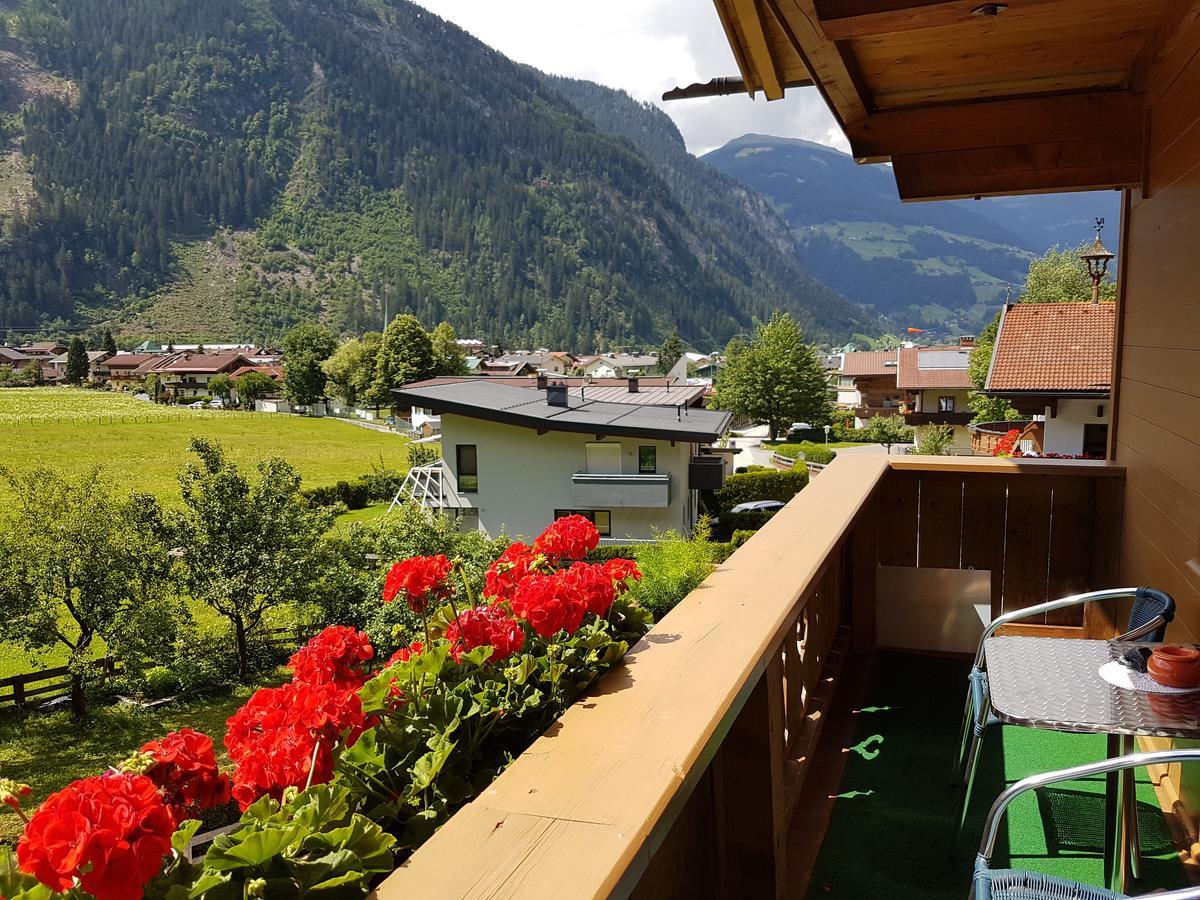 Haus Groeblacher Mayrhofen Ngoại thất bức ảnh
