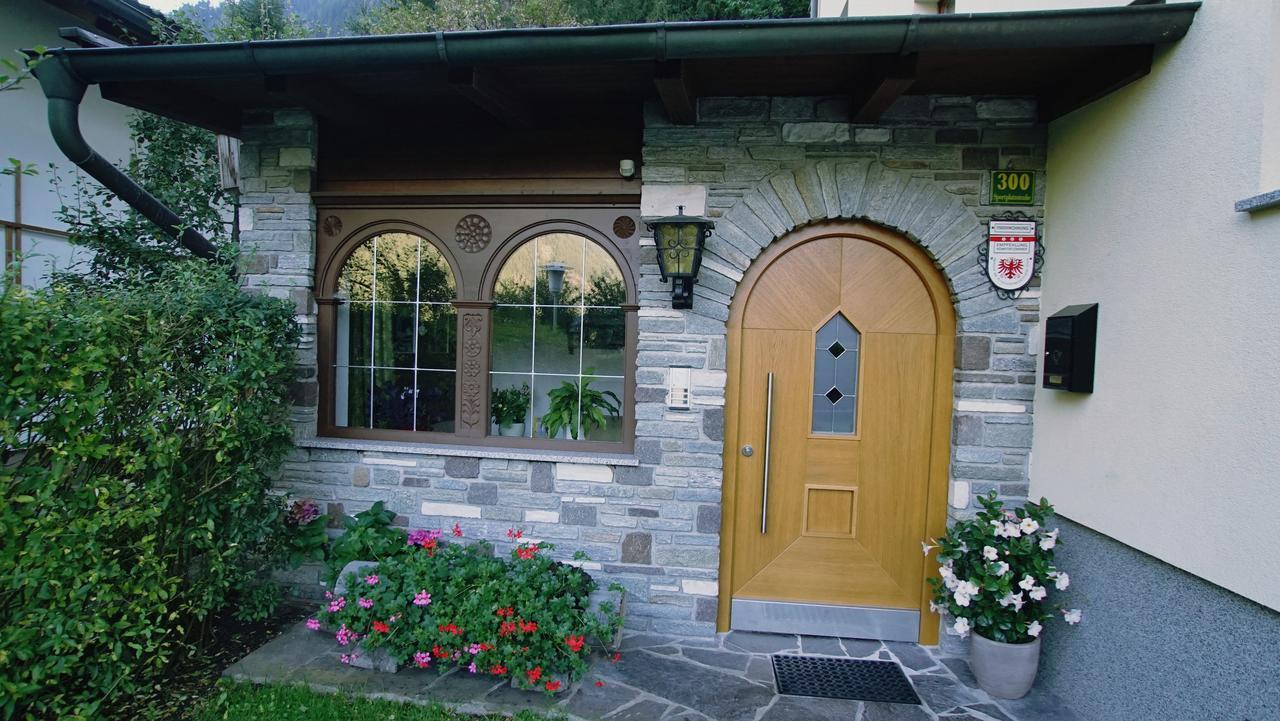 Haus Groeblacher Mayrhofen Ngoại thất bức ảnh